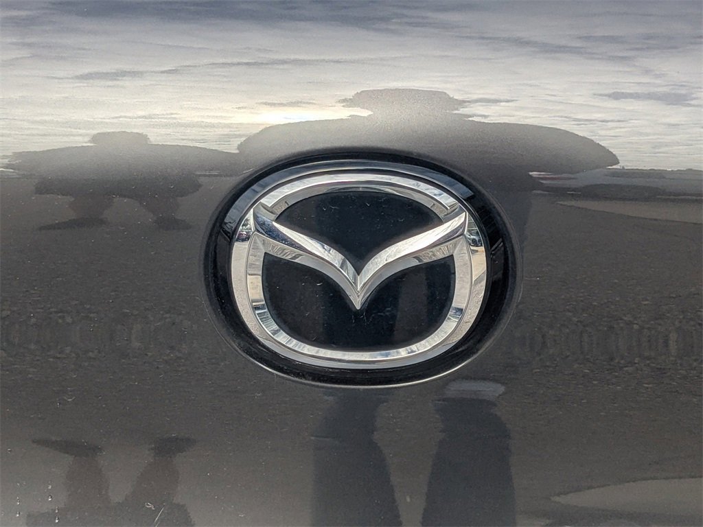 Used 2020 MAZDA MAZDA3 Hatchback image 12