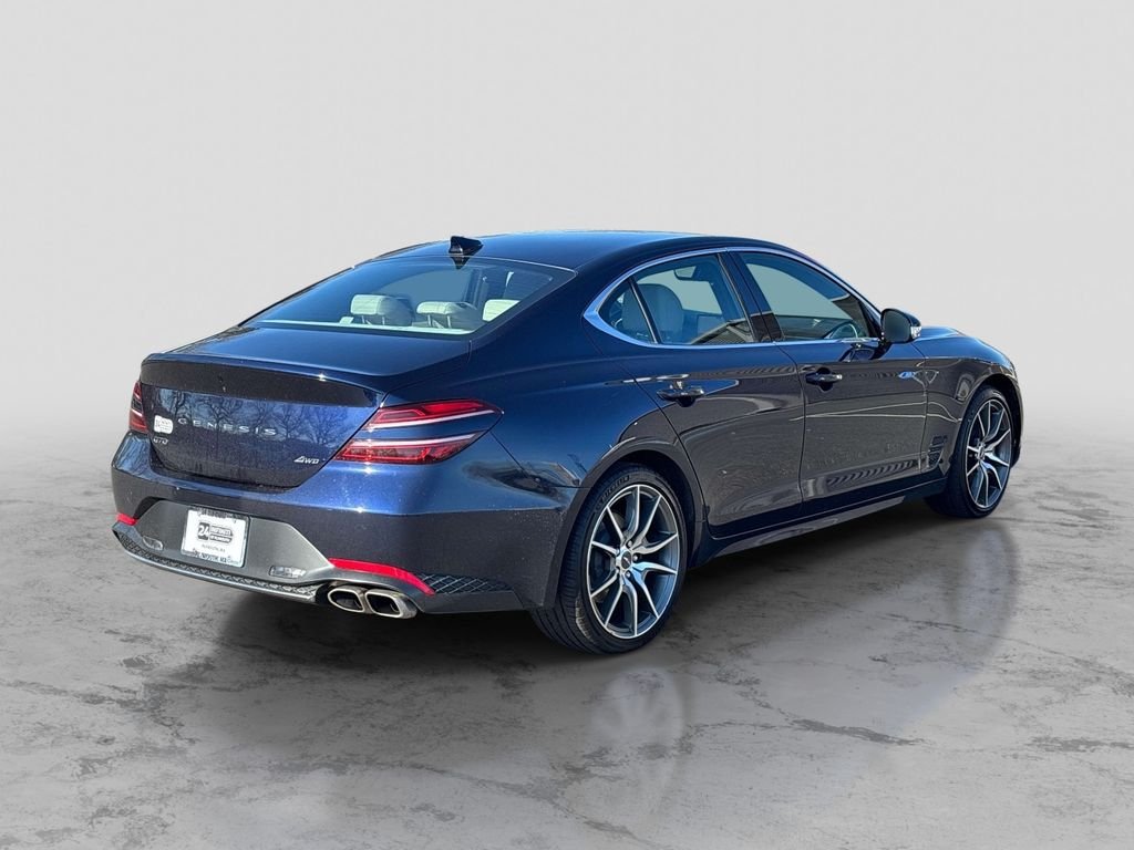 Used 2023 Genesis G70 2.0T AWD/4WD image 5