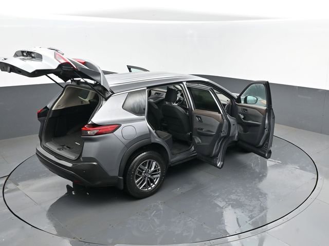 Used 2021 Nissan Rogue S image 24