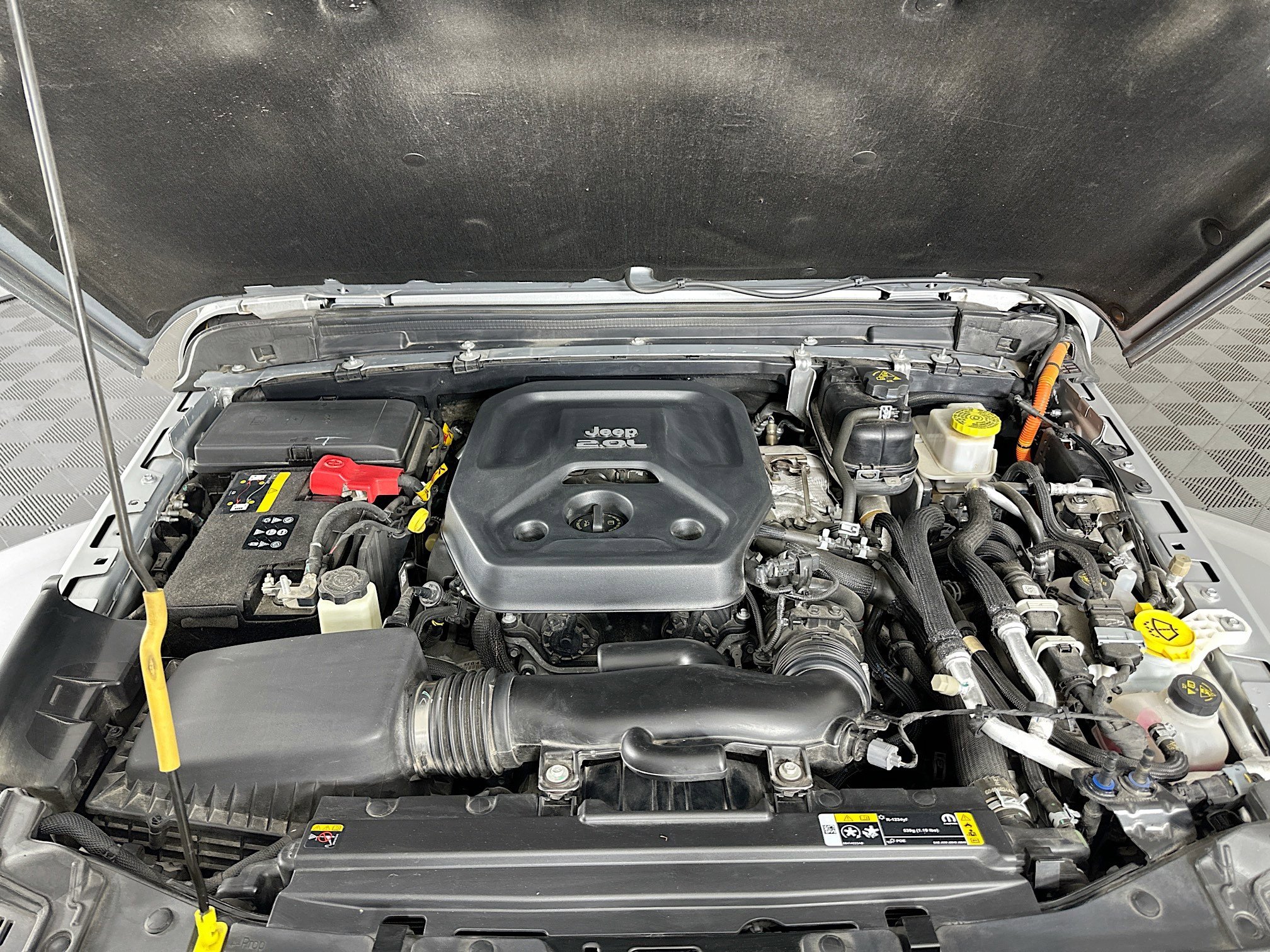 Used 2022 Jeep Wrangler Sahara image 31