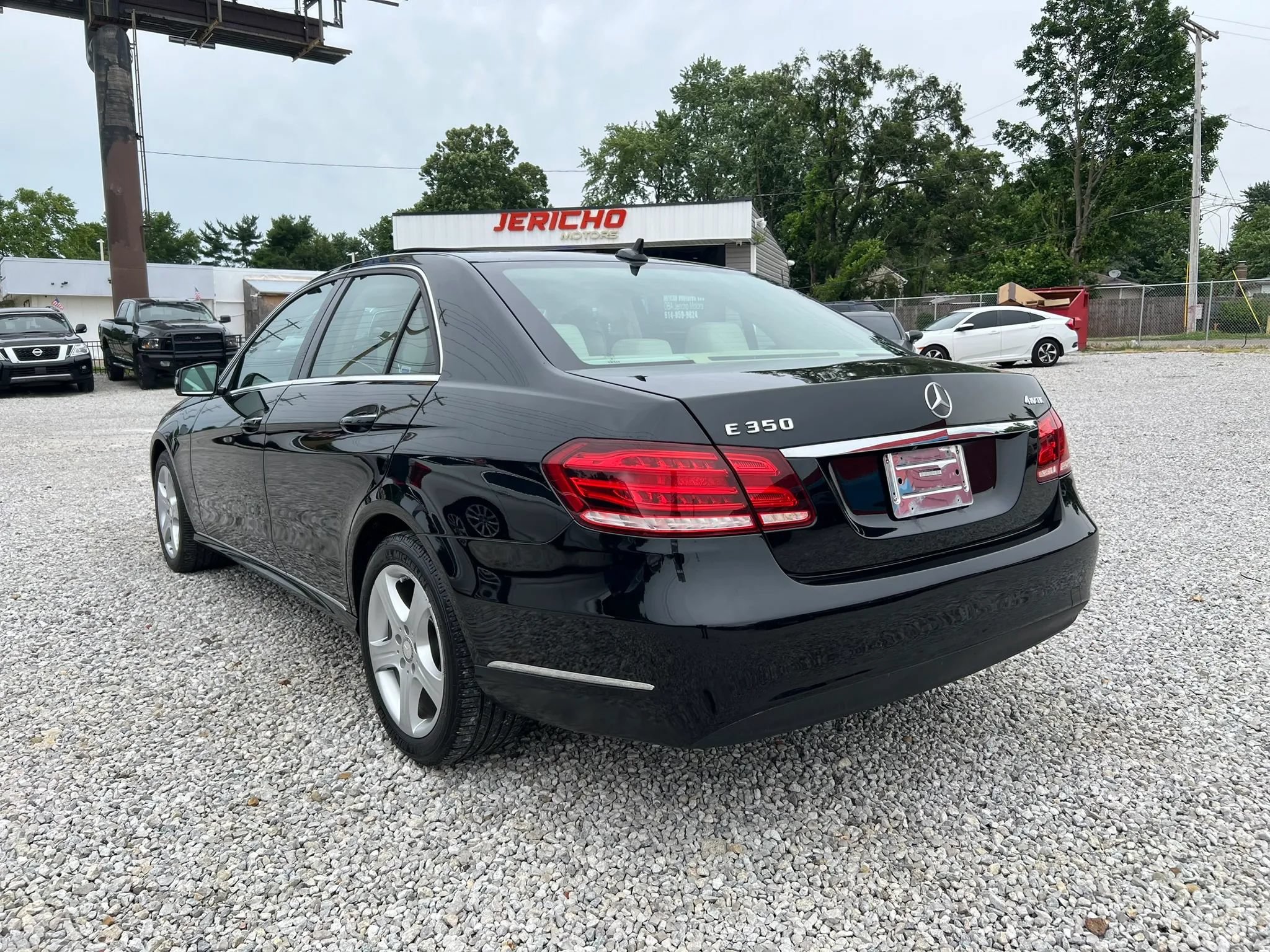 Used 2014 Mercedes-Benz E 350 4MATIC Sedan image 6