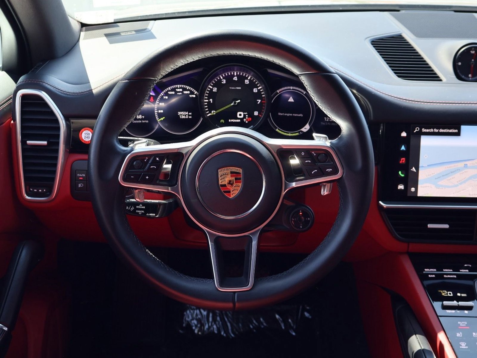 Certified 2023 Porsche Cayenne E-Hybrid image 14
