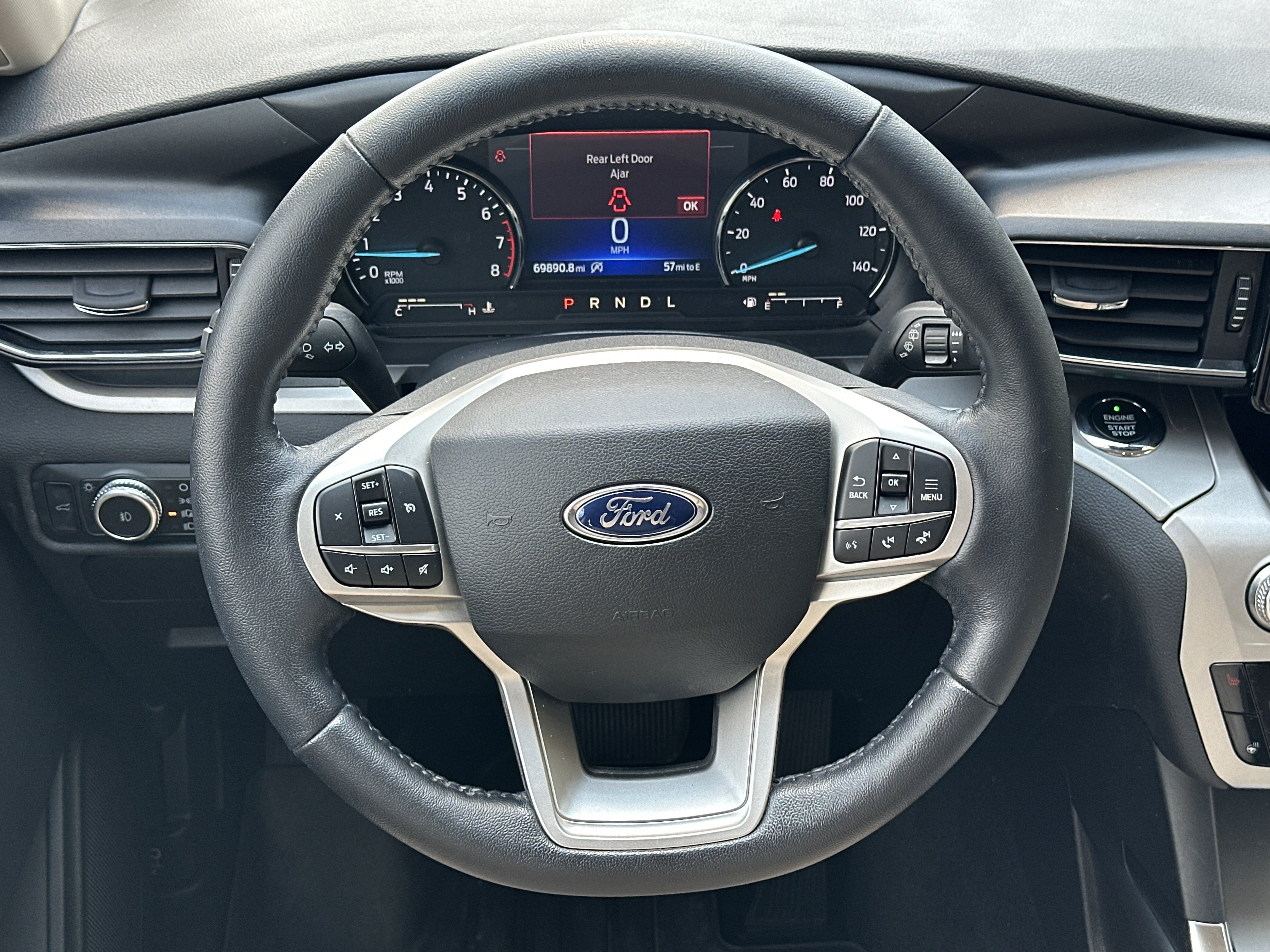 Used 2021 Ford Explorer XLT w/ Equipment Group 202A RWD image 25