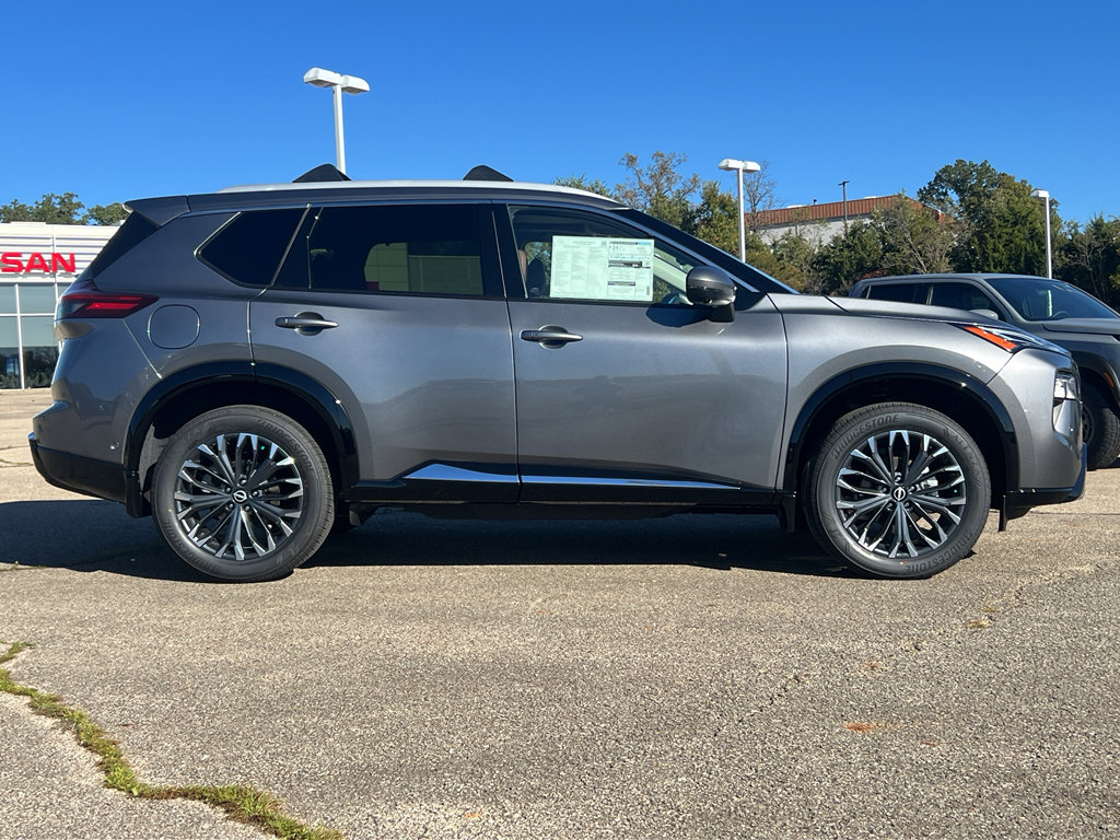 New 2026 Nissan Rogue Platinum w/ Platinum Premium Package image 5