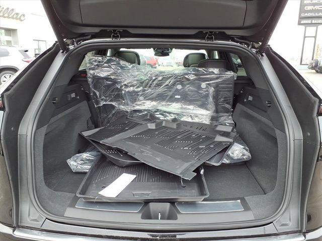 New 2026 Cadillac Lyriq Luxury w/ LPO, Floor Liner Package RWD image 19