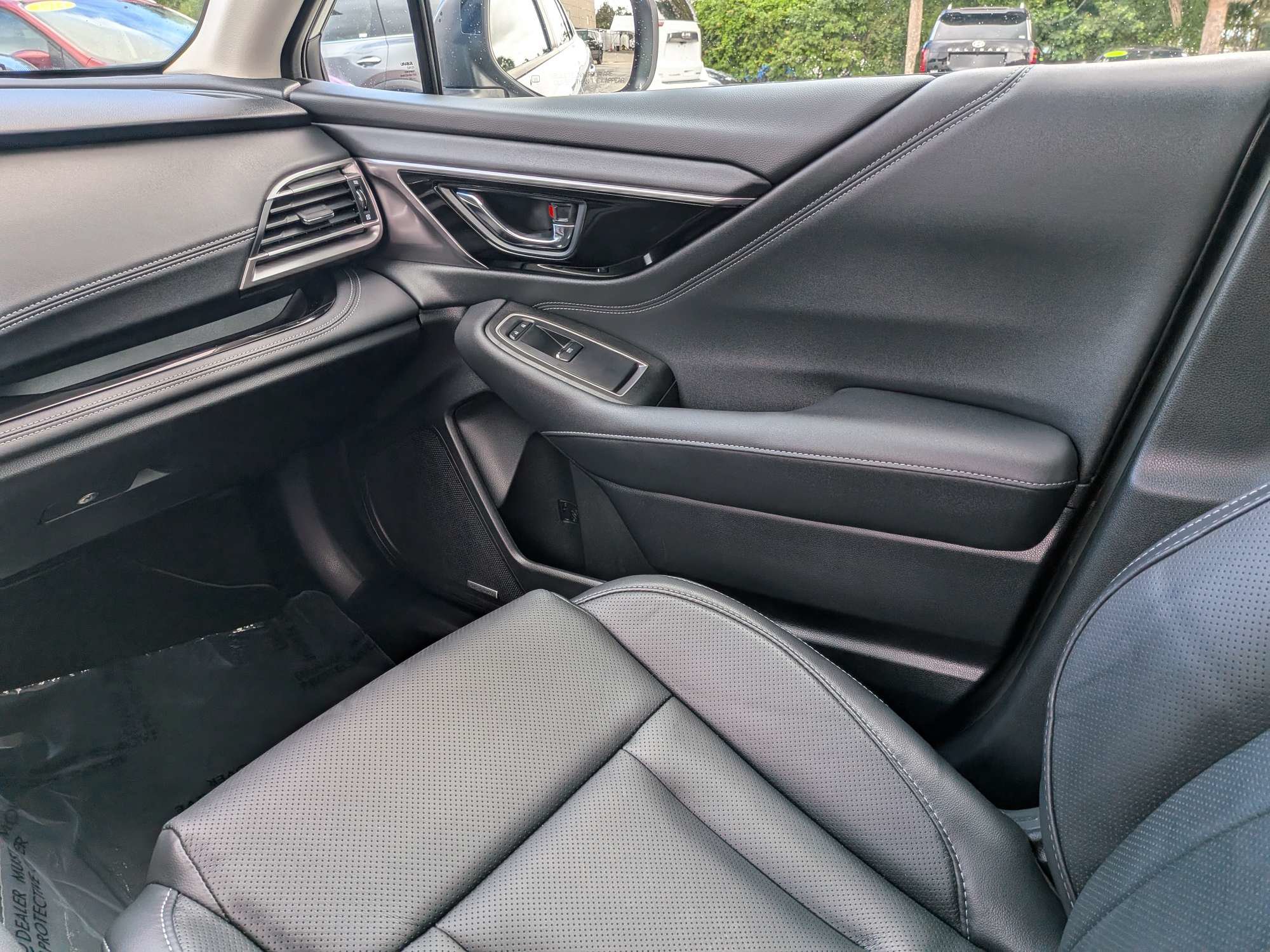 Used 2025 Subaru Legacy Touring XT AWD/4WD image 19