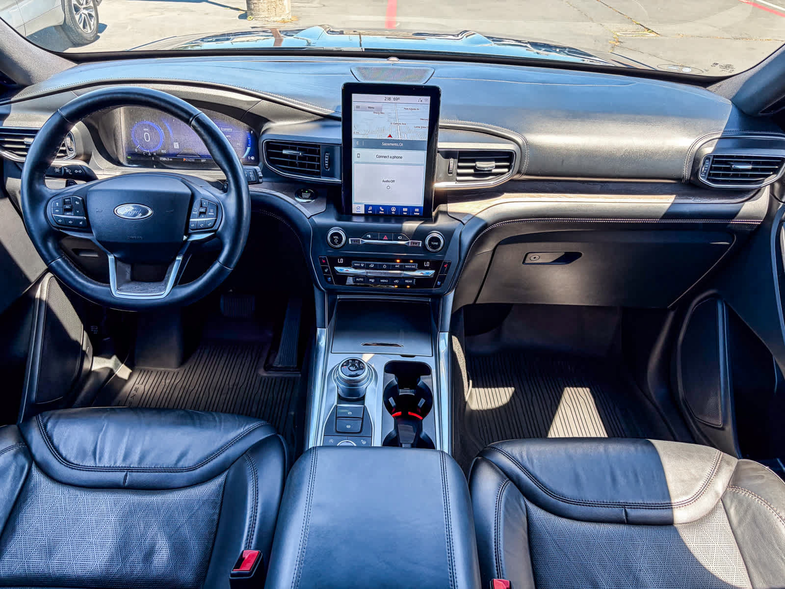 Used 2020 Ford Explorer Platinum AWD/4WD image 11