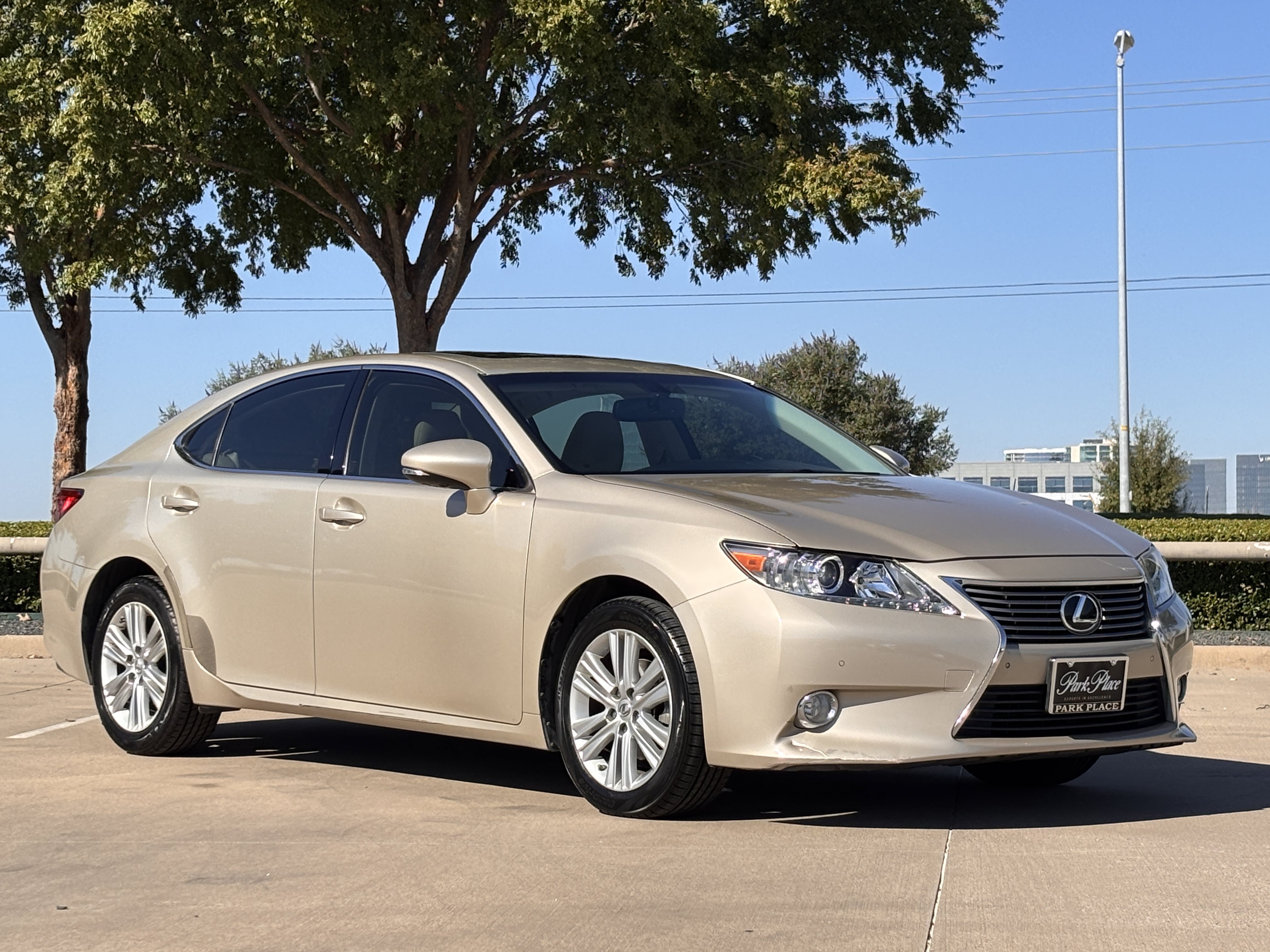 Used 2013 Lexus ES 350 w/ Premium Pkg FWD image 7