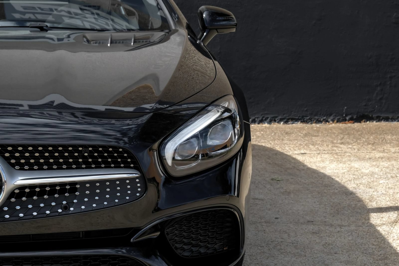 Used 2020 Mercedes-Benz SL 550 image 49