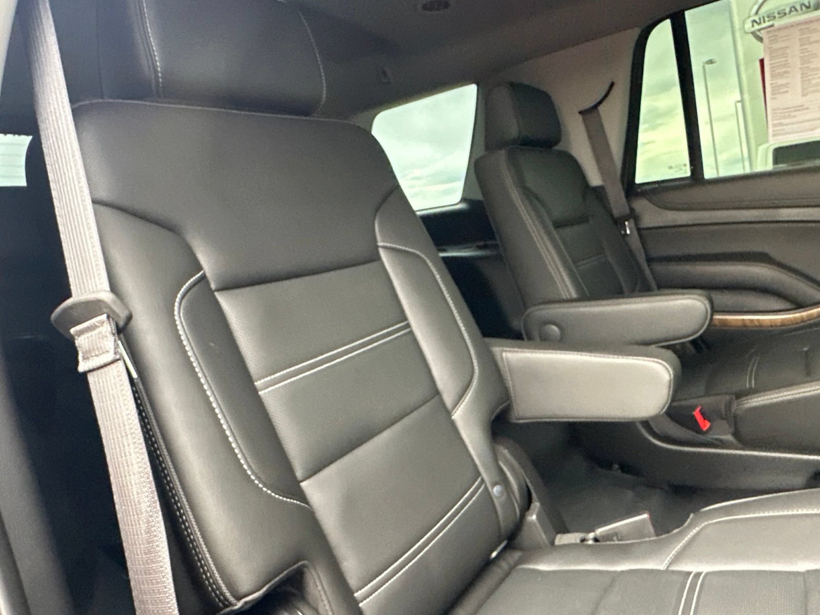 Used 2019 GMC Yukon Denali w/ Denali Ultimate Black Edition AWD/4WD image 39