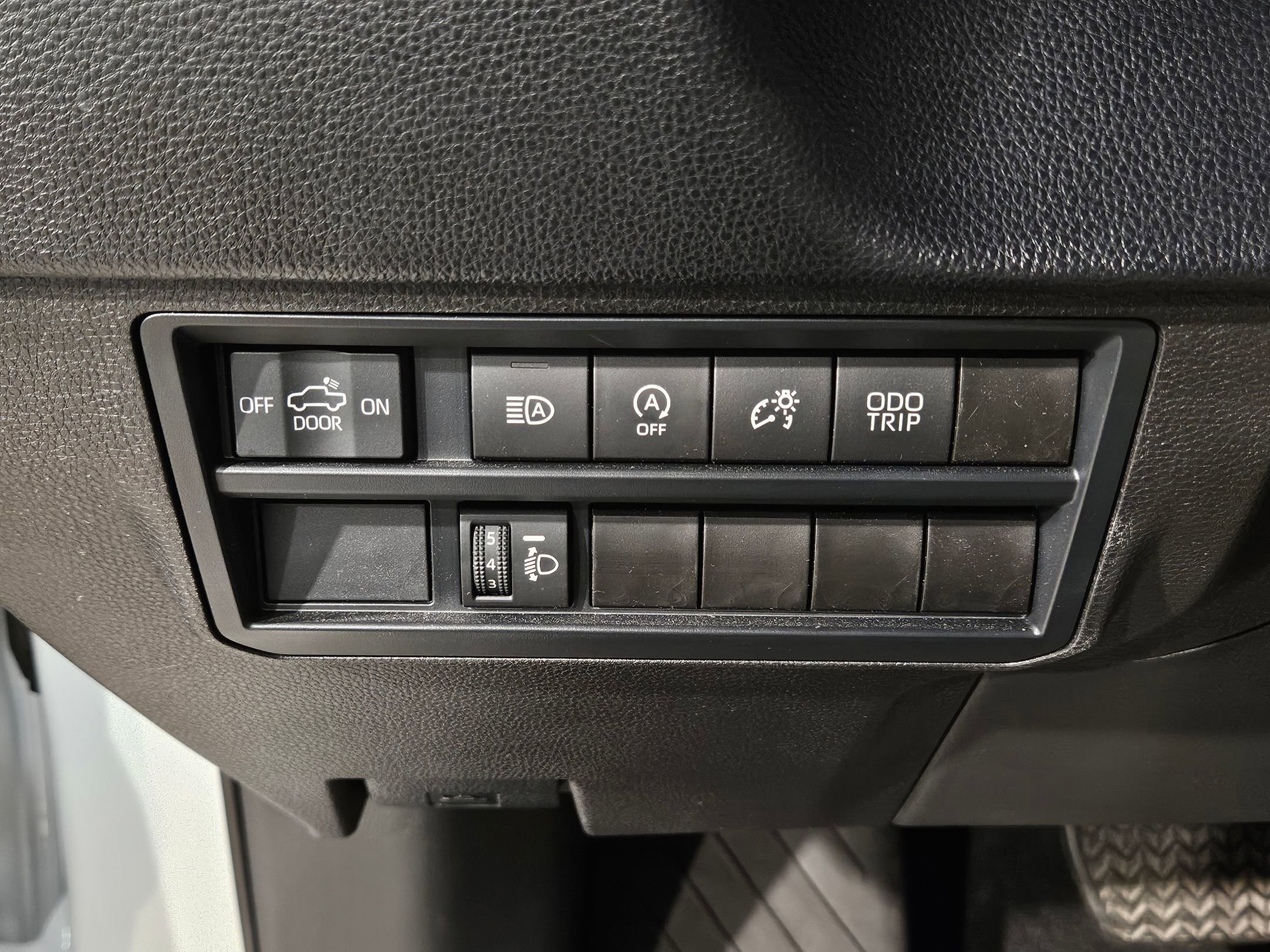 Used 2025 Toyota Tundra SR5 image 24