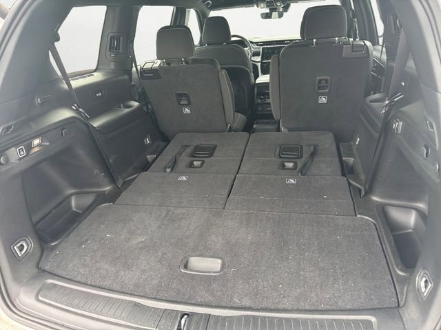 Used 2025 Jeep Grand Cherokee L Laredo w/ Luxury Tech Group I image 24