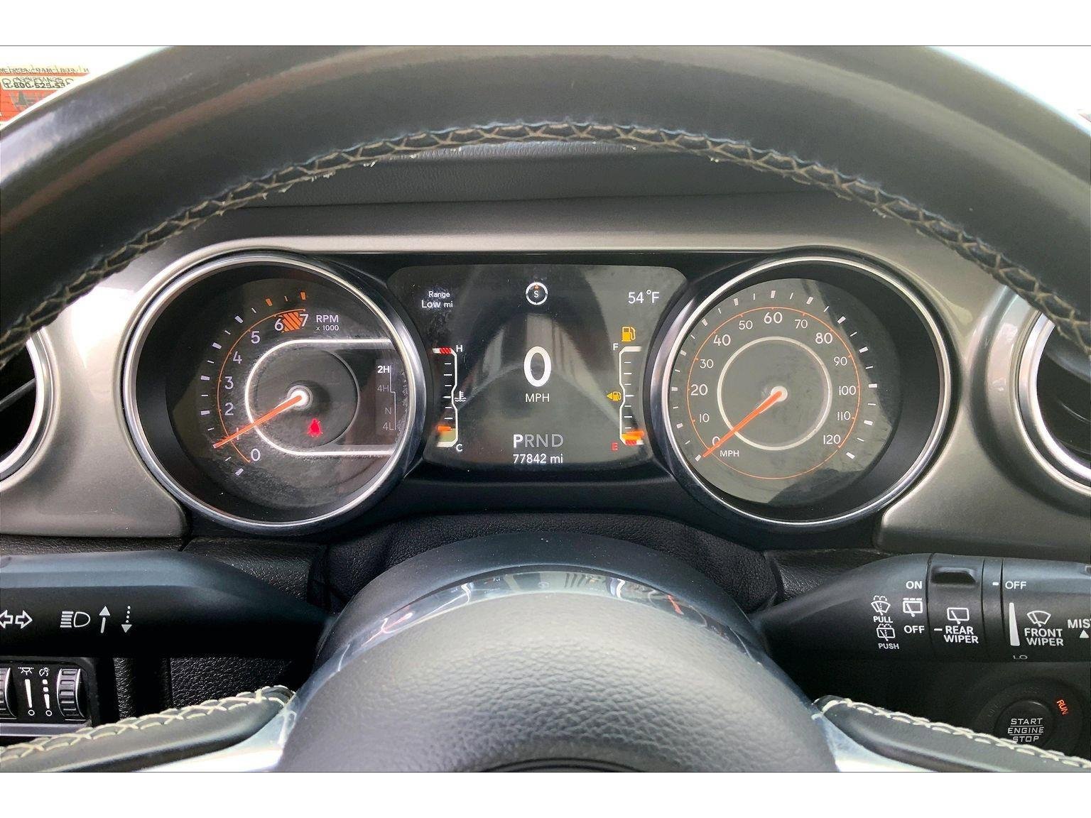 Used 2019 Jeep Wrangler Unlimited Sahara image 17