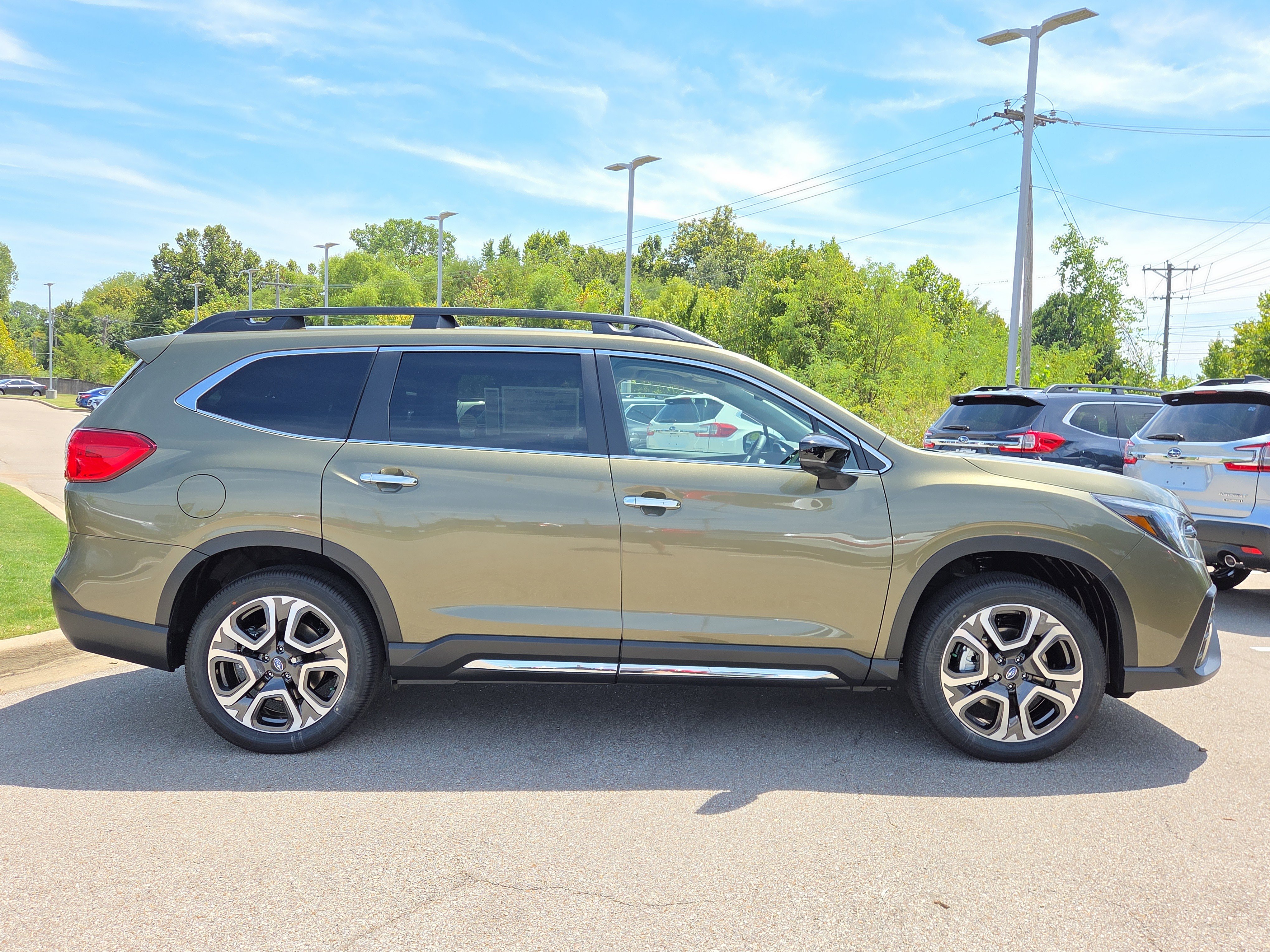 New 2025 Subaru Ascent Touring image 2