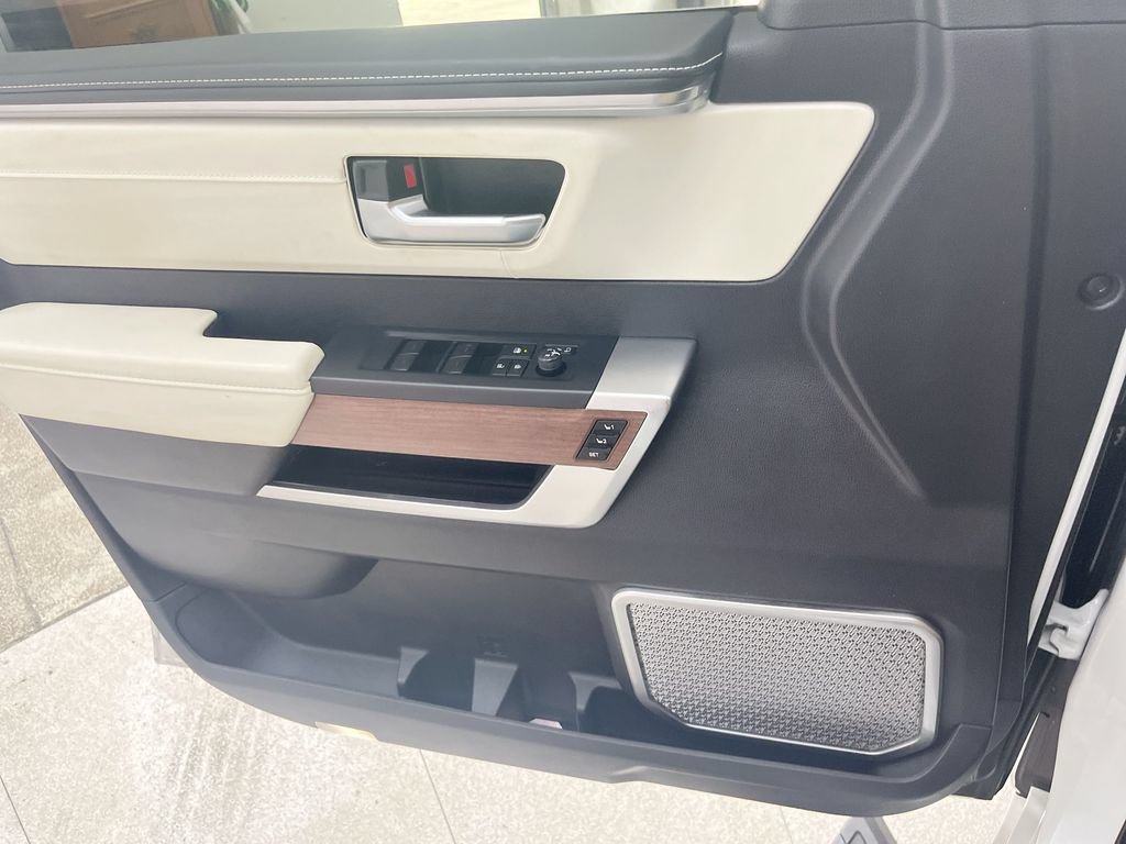 Used 2023 Toyota Sequoia Capstone AWD/4WD image 12
