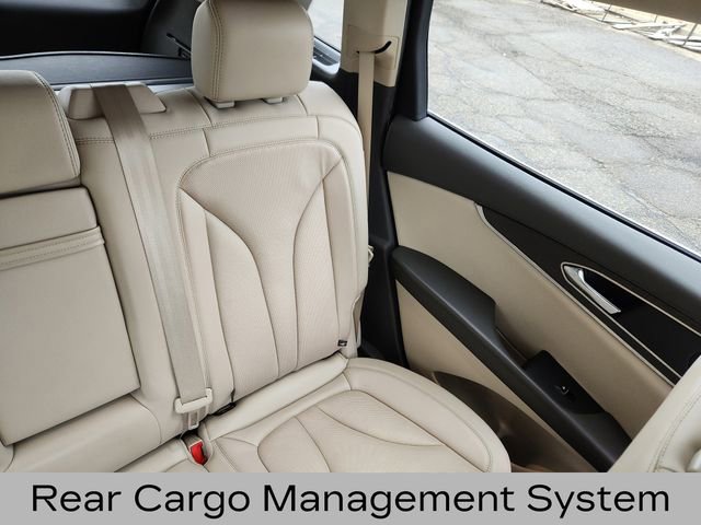 Used 2019 Lincoln Nautilus Reserve w/ Driver Assistance Package image 18