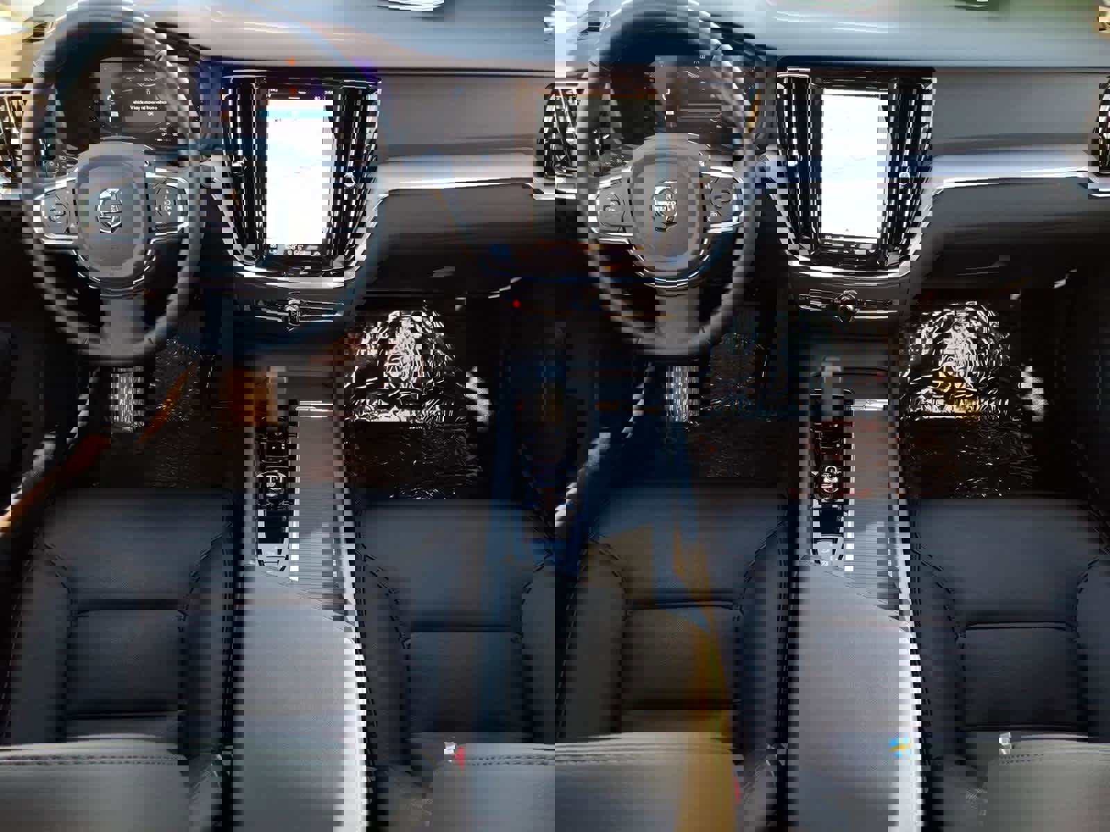 Used 2025 Volvo S60 B5 Core image 29