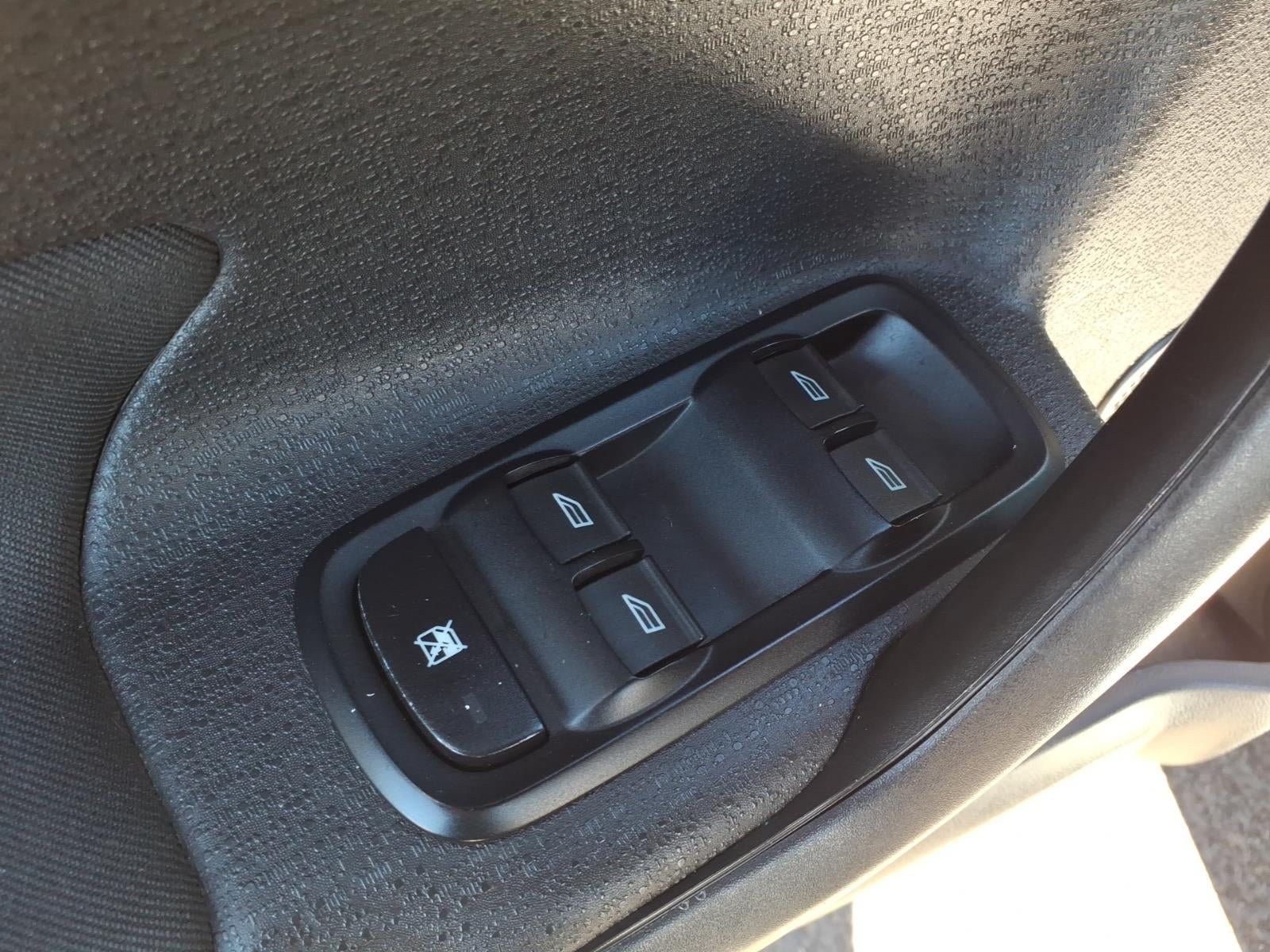 Used 2019 Ford Fiesta SE w/ Equipment Group 201A FWD image 21