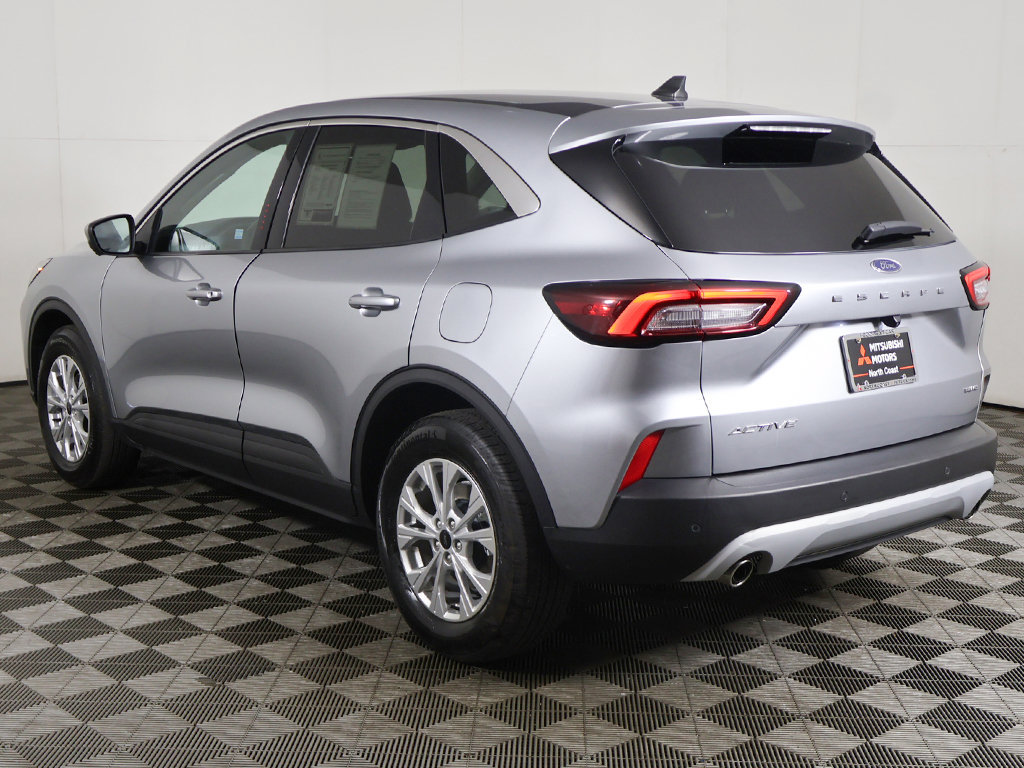 Used 2023 Ford Escape Active w/ Tech Pack #2 AWD/4WD image 10