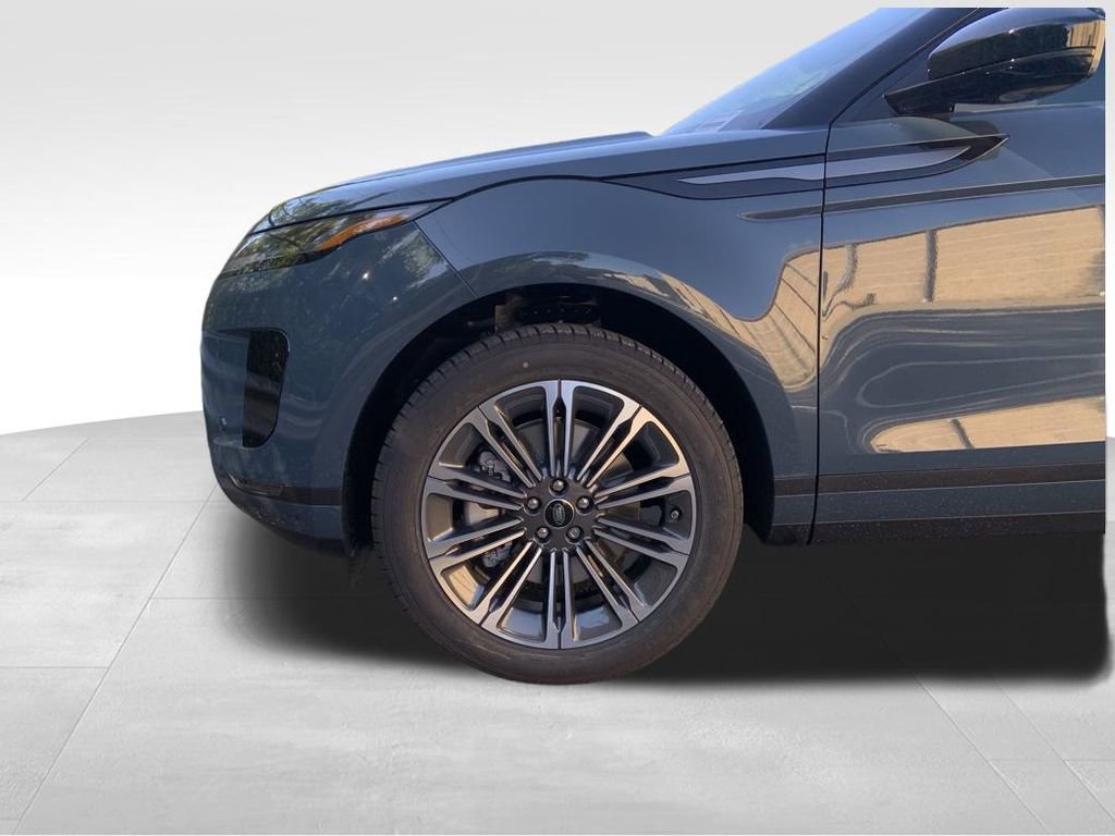 New 2026 Land Rover Range Rover Evoque S image 9