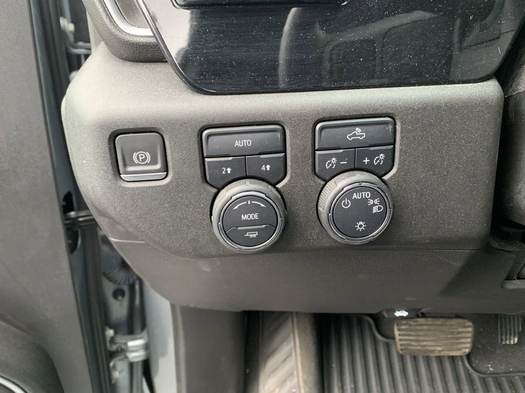 Used 2023 Chevrolet Silverado 1500 LT image 21