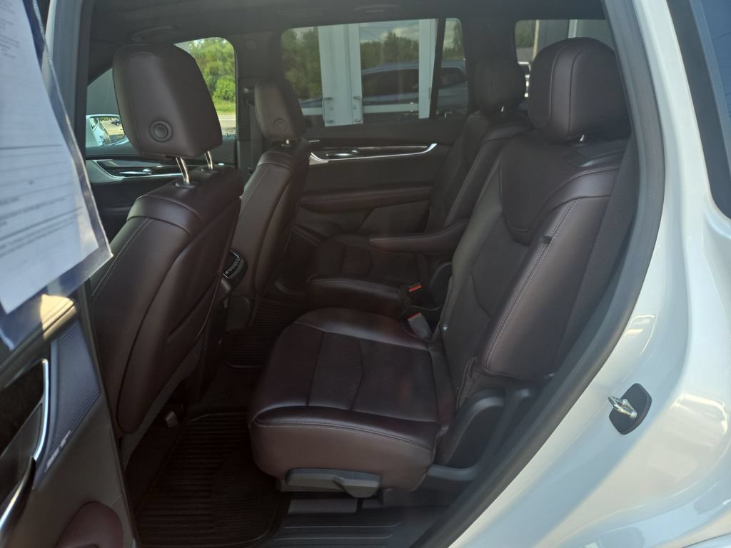 Certified 2020 Cadillac XT6 Premium Luxury AWD/4WD image 17
