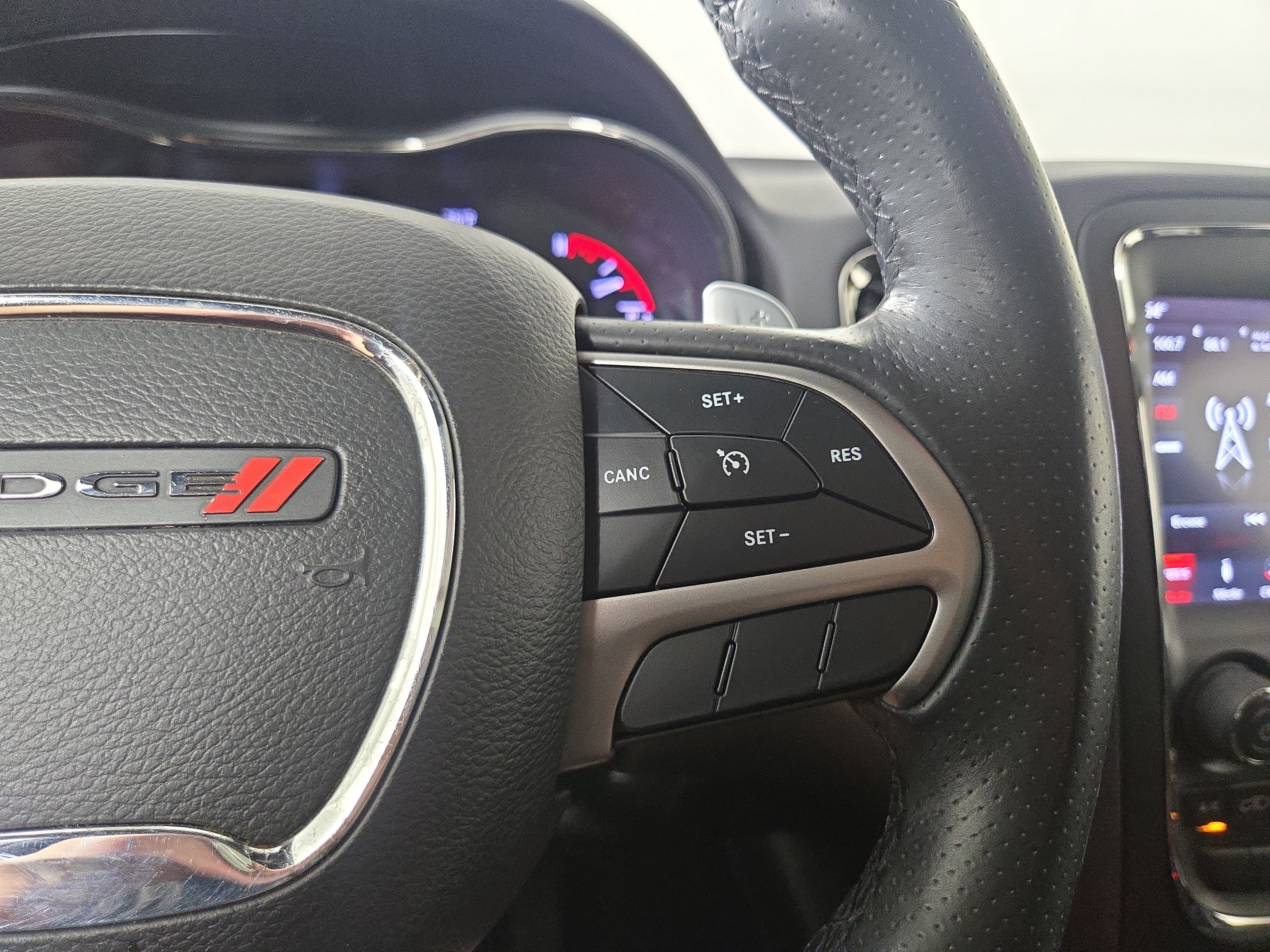 Used 2019 Dodge Durango GT w/ Blacktop Package AWD/4WD image 16
