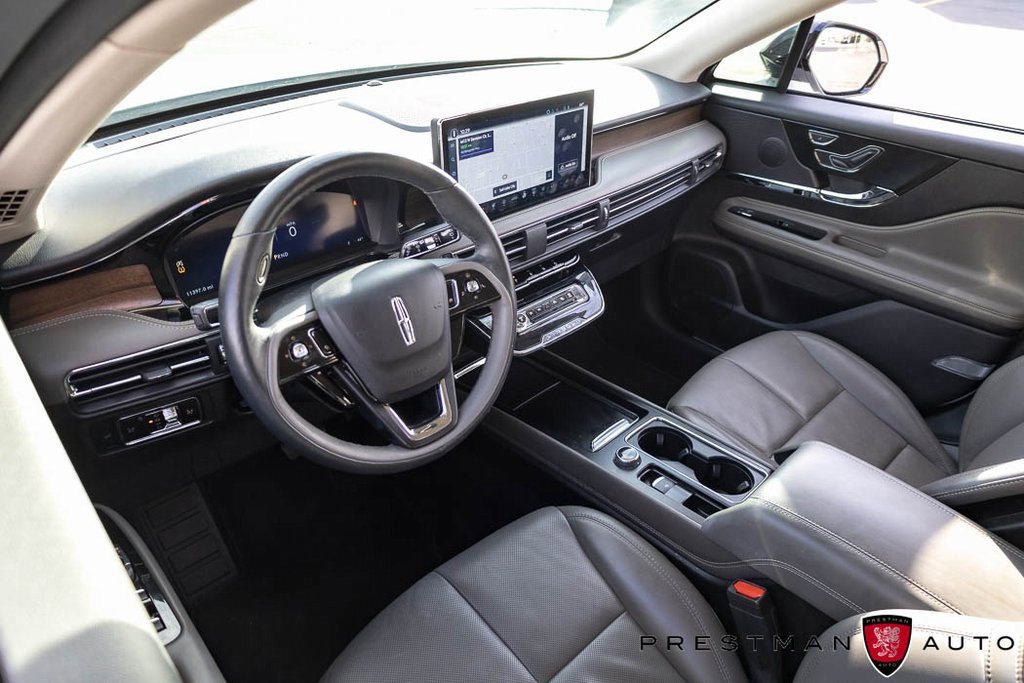 Used 2024 Lincoln Corsair Reserve w/ Equipment Group 201A image 20