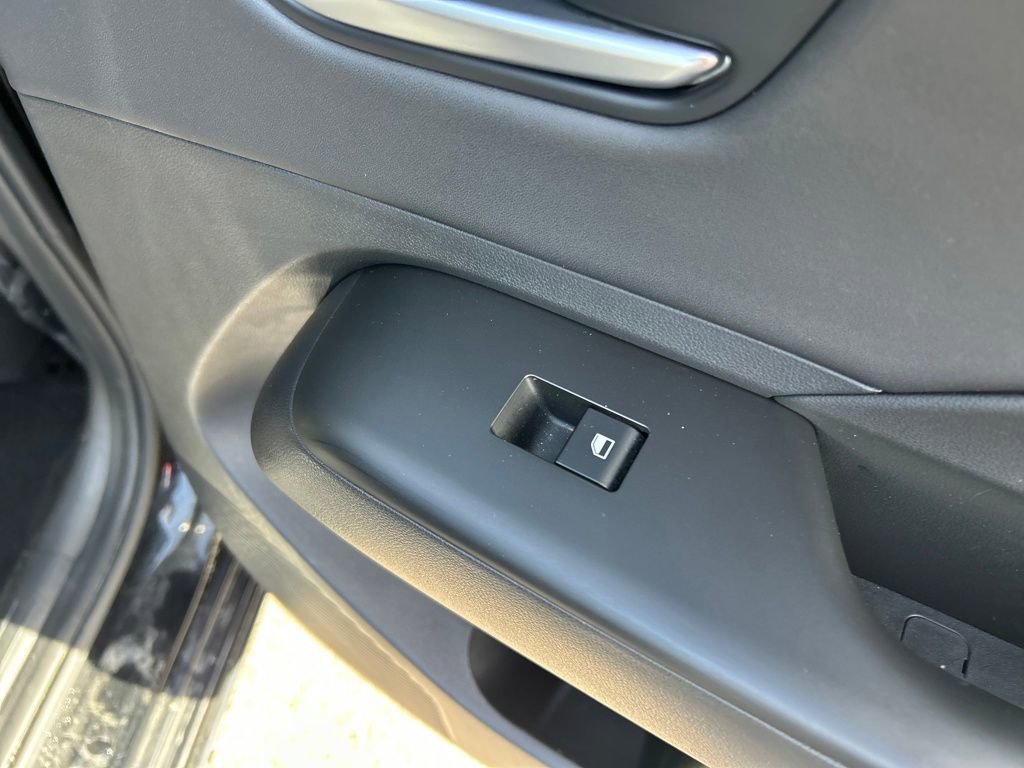 Used 2024 Hyundai Kona Limited image 26