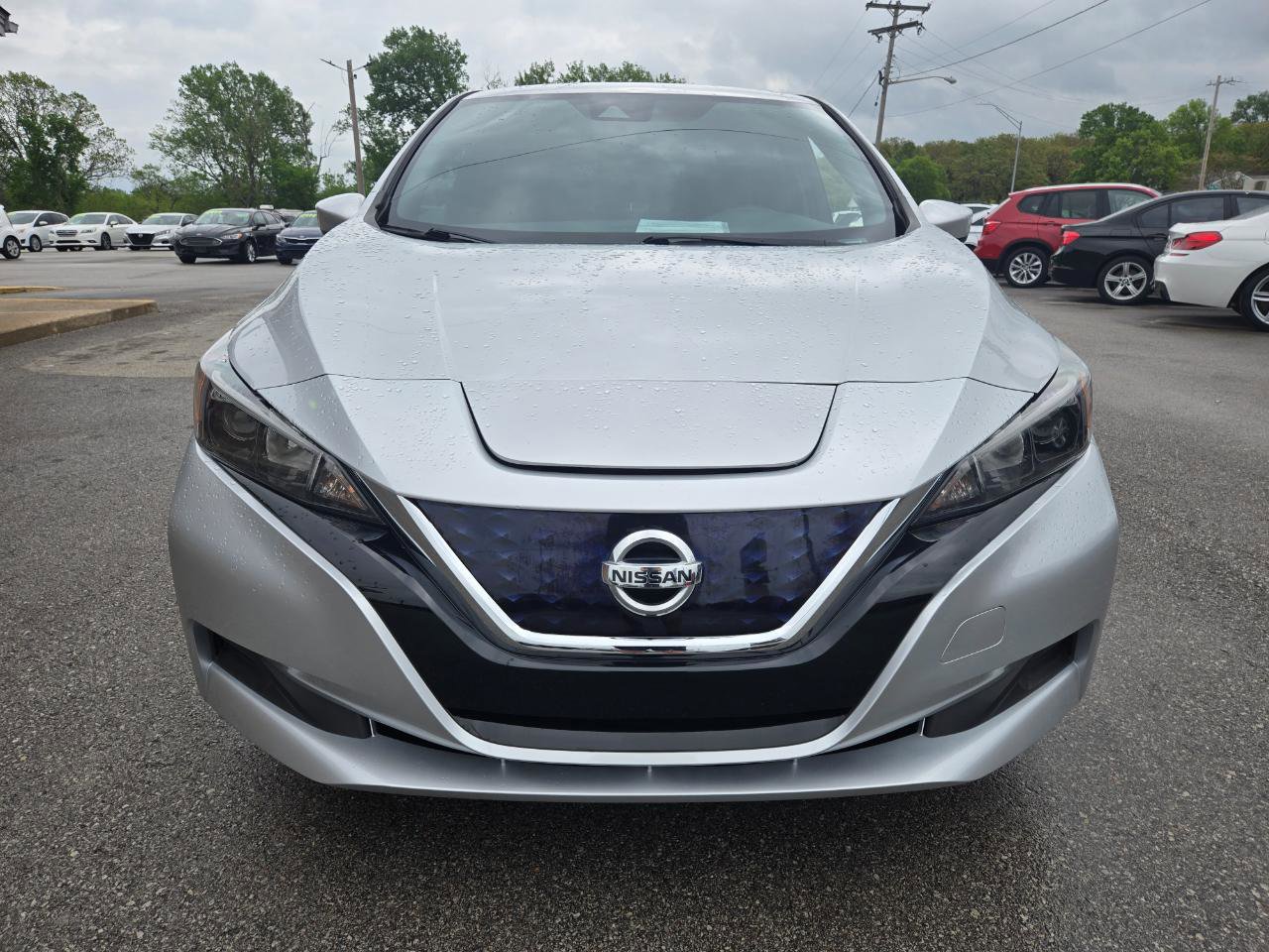Used 2022 Nissan Leaf S FWD image 2