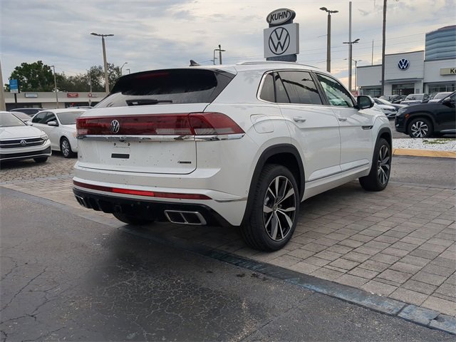 New 2026 Volkswagen Atlas Cross Sport SEL Premium R-Line image 4