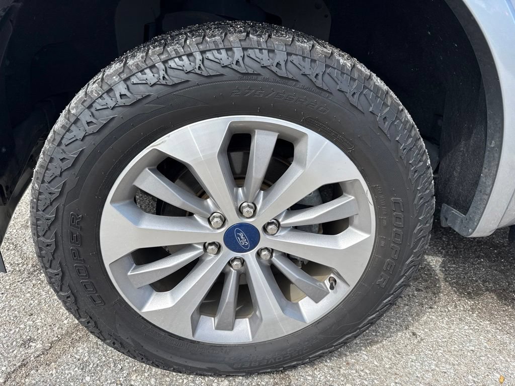 Used 2020 Ford F150 Lariat AWD/4WD image 3