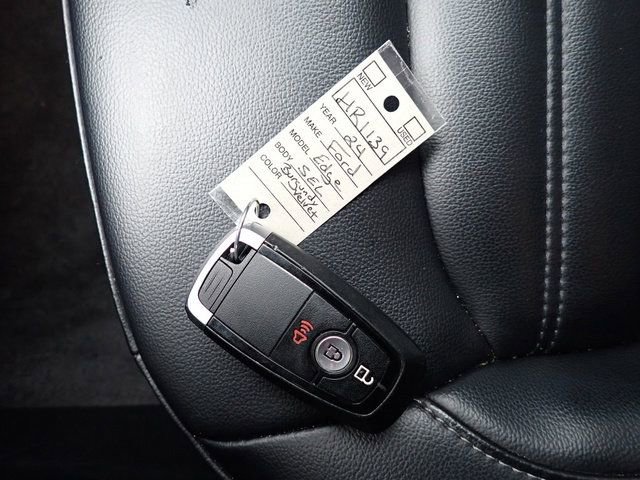 Certified 2024 Ford Edge SEL AWD/4WD image 30