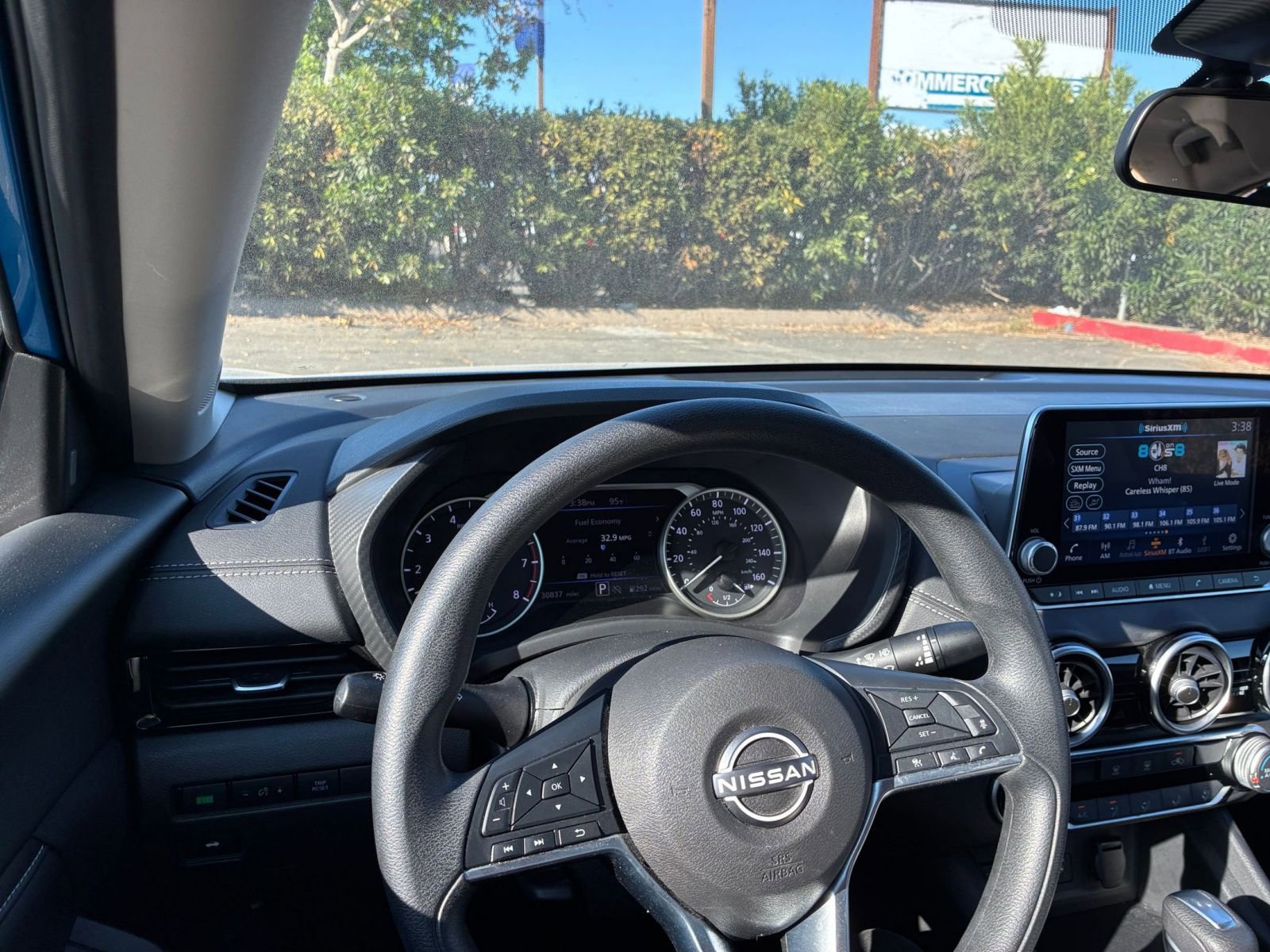 Used 2025 Nissan Sentra SV image 32