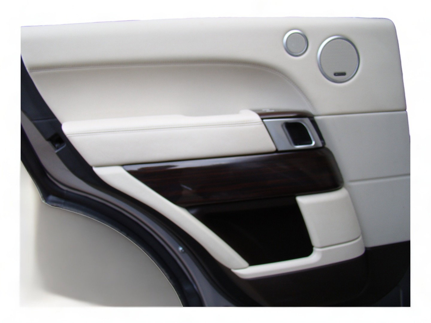 Used 2013 Land Rover Range Rover HSE image 29