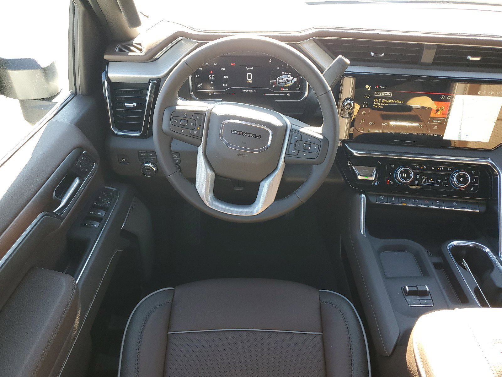 New 2025 GMC Sierra 2500 Denali image 17