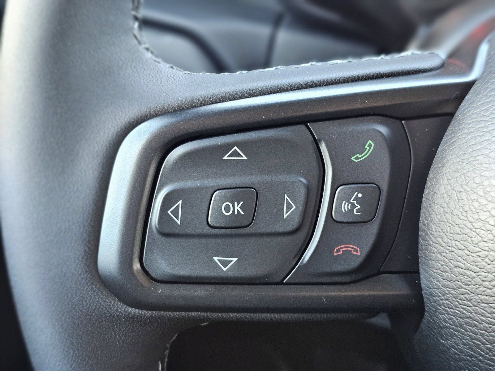 New 2026 Jeep Gladiator Sahara AWD/4WD image 19