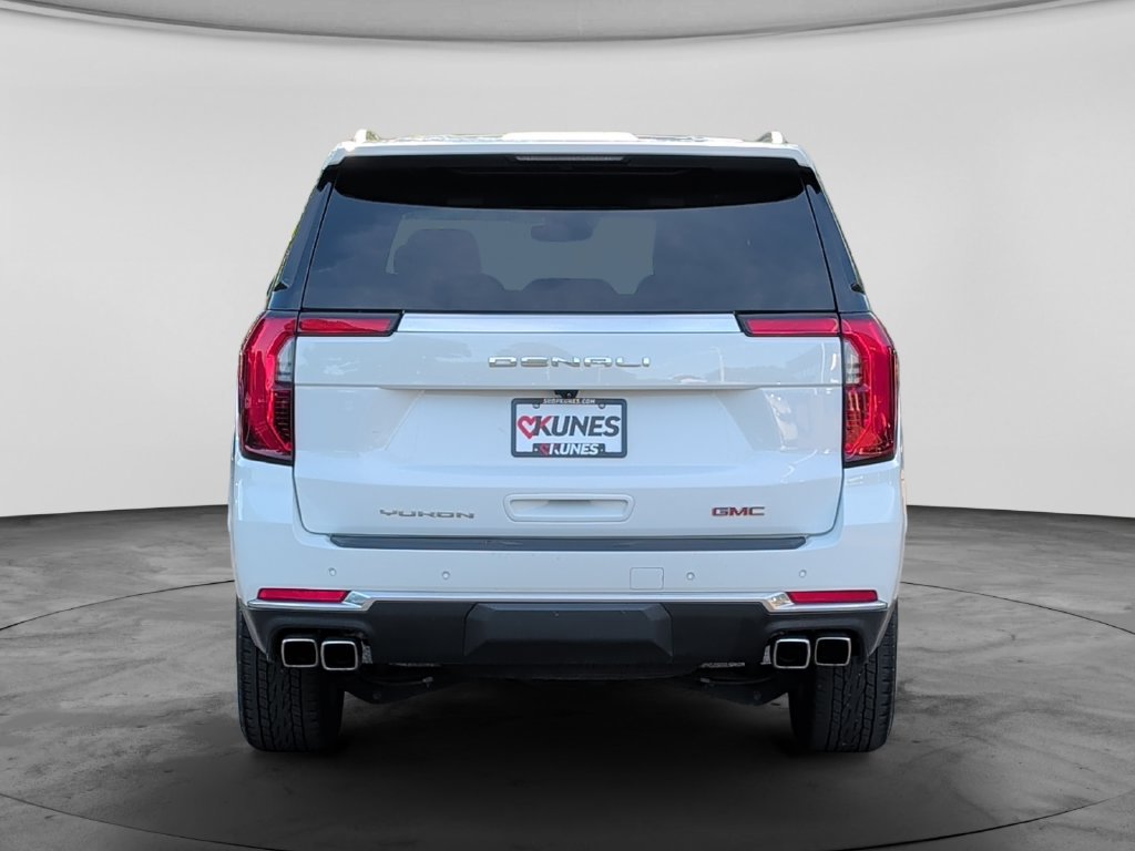 Used 2025 GMC Yukon Denali AWD/4WD image 6