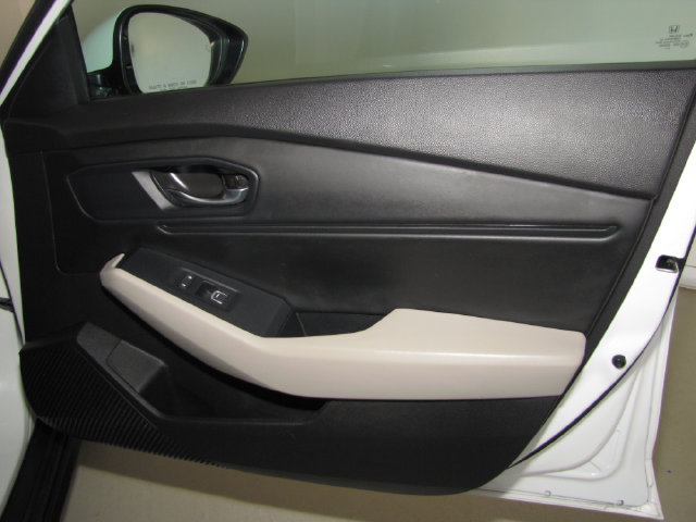 Certified 2024 Honda Accord EX image 44