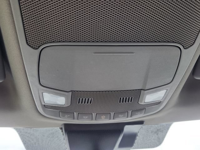 Used 2022 Ford F250 XL w/ Power Equipment Group AWD/4WD image 44