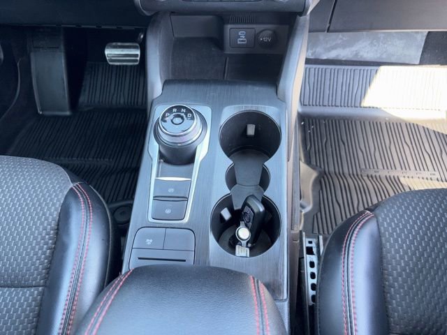 Certified 2023 Ford Escape ST-Line Select AWD/4WD image 10
