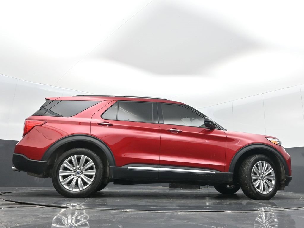 Used 2023 Ford Explorer Limited w/ Equipment Group 301A image 38