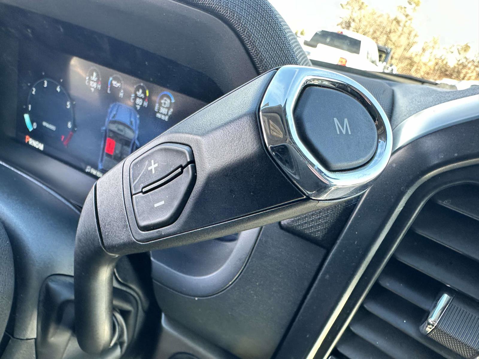 Used 2025 Ford F150 XL w/ Equipment Group 103A High image 21