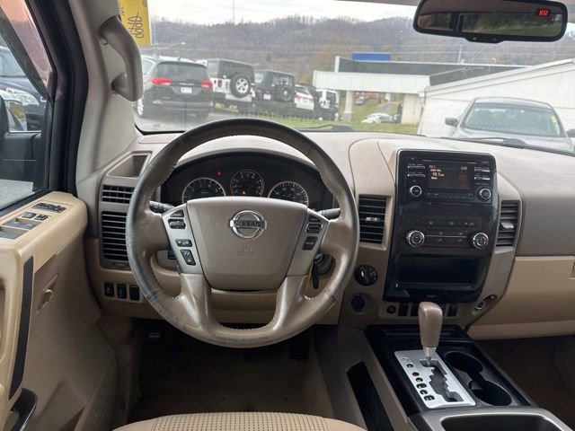 Used 2014 Nissan Titan SV w/ SV Value Truck Package AWD/4WD image 13
