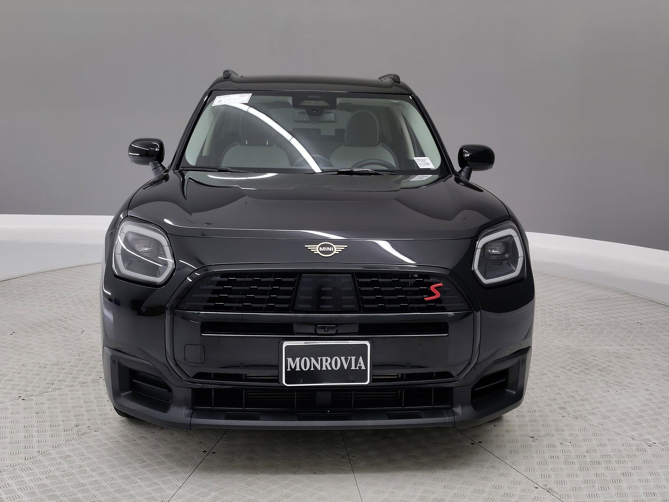 Used 2025 MINI Cooper Countryman S w/ Comfort Package Max image 2
