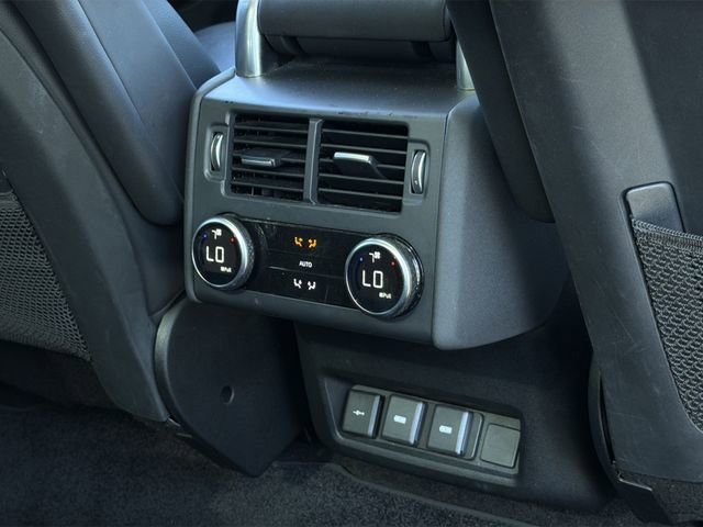 Used 2024 Land Rover Discovery S AWD/4WD image 37