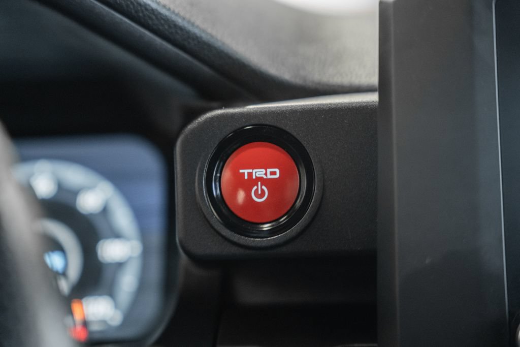 Used 2025 Toyota 4Runner TRD Off-Road AWD/4WD image 30