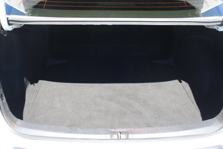 Used 2021 Toyota Corolla LE w/ Carpet Mat Package (TMS) image 14