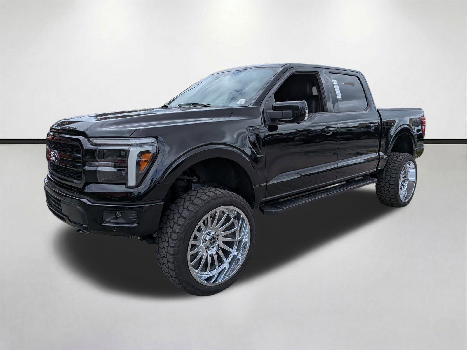 Used 2025 Ford F150 Lariat w/ Equipment Group 501A Mid image 8