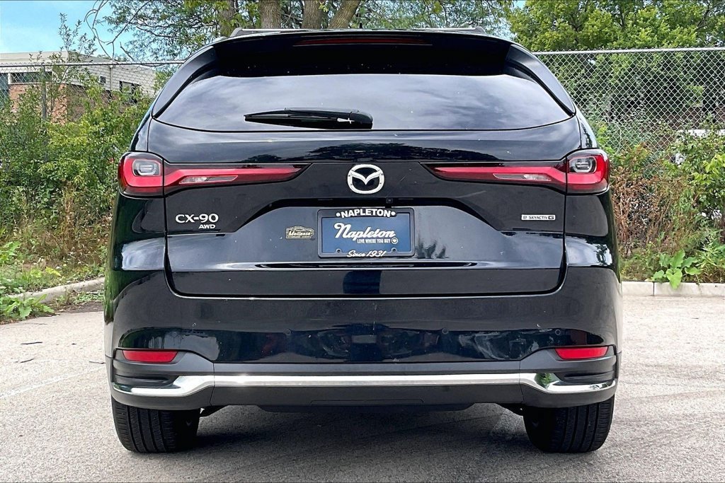 Used 2024 MAZDA CX-90 3.3 Turbo w/ Premium Package AWD/4WD image 4